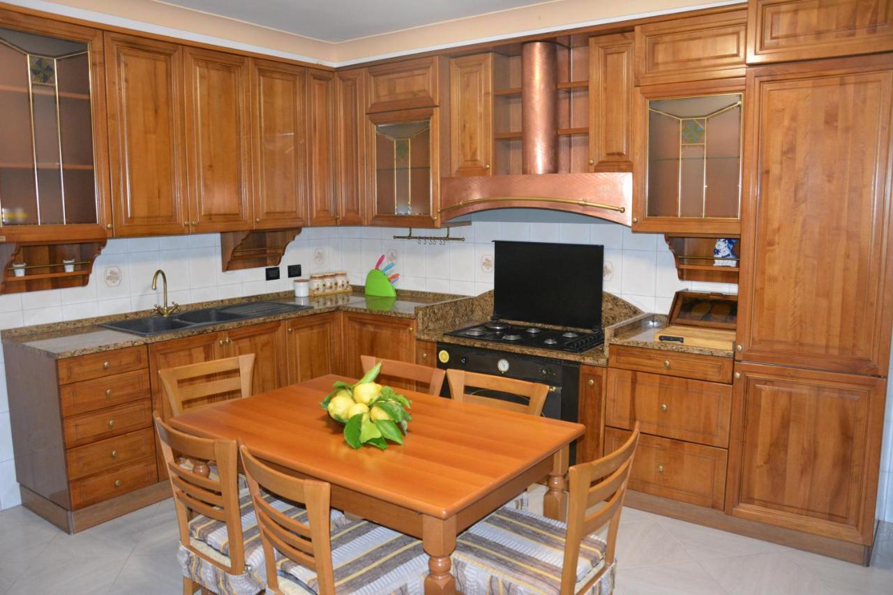 Antica Casa Cavaliere Villa ตรามอนติ ภายนอก รูปภาพ