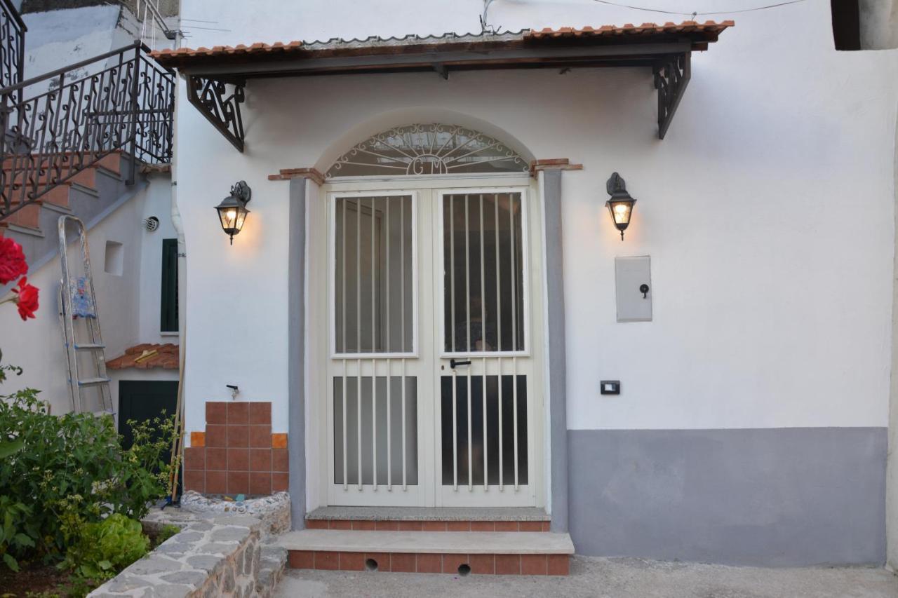 Antica Casa Cavaliere Villa ตรามอนติ ภายนอก รูปภาพ