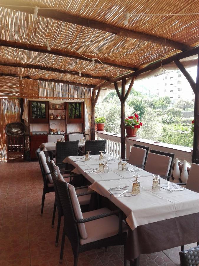 Antica Casa Cavaliere Villa ตรามอนติ ภายนอก รูปภาพ
