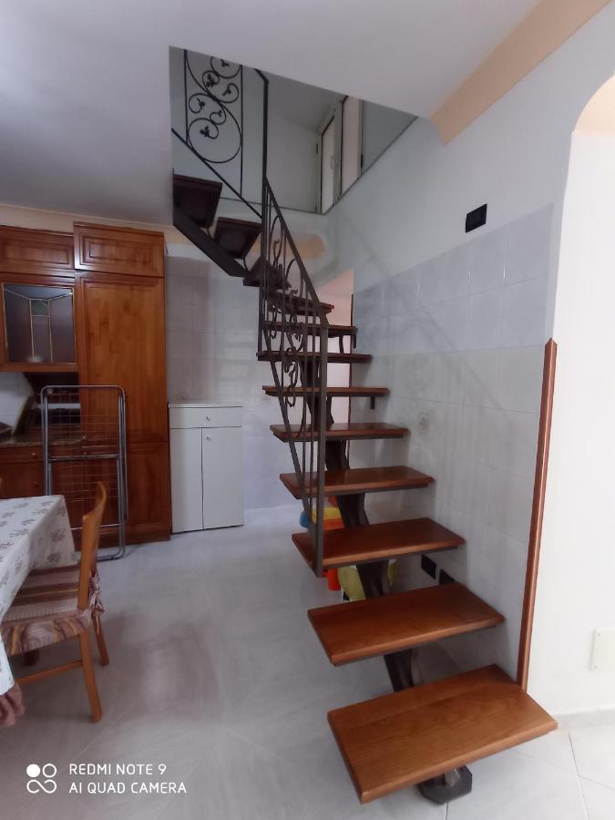 Antica Casa Cavaliere Villa ตรามอนติ ภายนอก รูปภาพ
