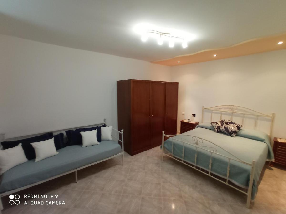 Antica Casa Cavaliere Villa ตรามอนติ ภายนอก รูปภาพ